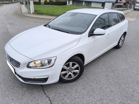 Volvo V60 1.6d Momentum (2014)