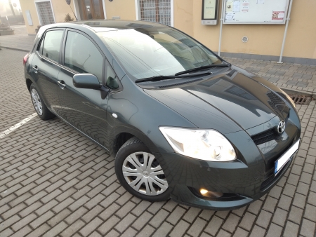 Toyota Auris 1.6 VVT-i (2008)